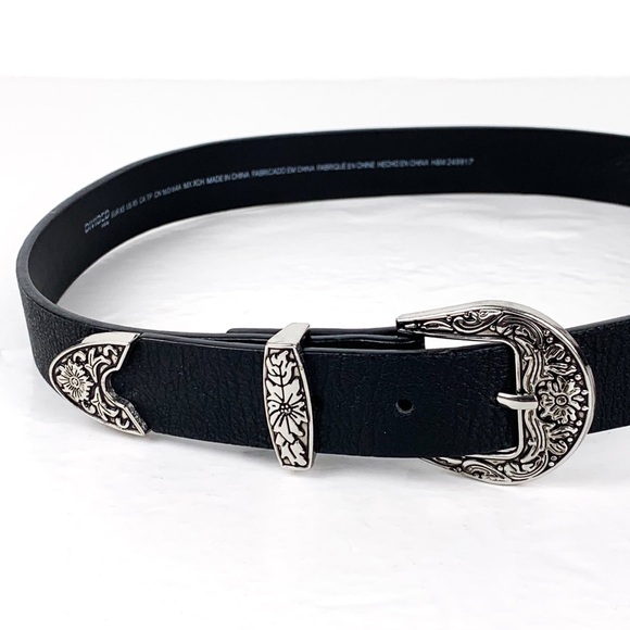 H&M Divided double buckle belt black faux leather with silver hardware size xs - Picture 4 of 9